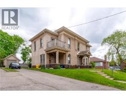 23 LYONS Avenue - 2