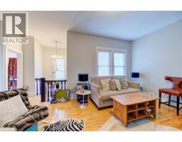 23 LYONS Avenue - 6