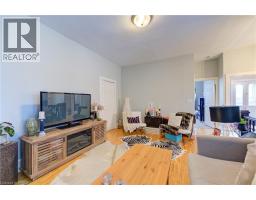 23 LYONS Avenue - 8