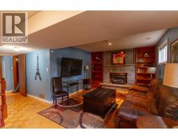 76 ENFIELD Crescent - 25