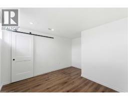 1352 No.8 Highway - 35