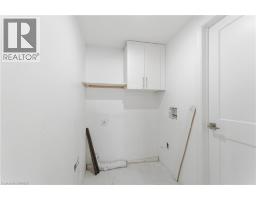1352 No.8 Highway - 41