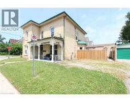 62 ARTHUR Street - 2