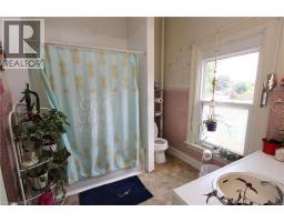 62 ARTHUR Street - 27