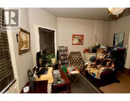 62 ARTHUR Street - 9