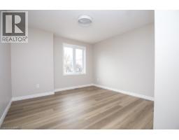 355 WELLINGTON Street - 40