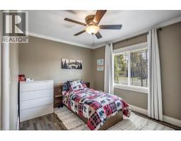 43 MILLER Drive - 17
