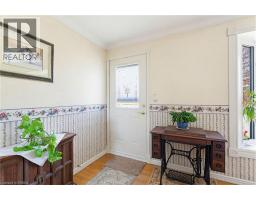12 MCCAMMON Street - 7