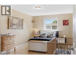33 EDWARD Avenue - 15