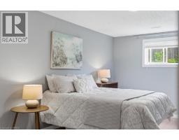 33 EDWARD Avenue - 26