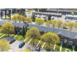 149 BRANTWOOD PARK Road UnitNo. F - 43
