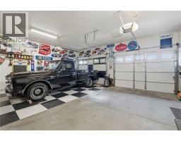 63 COULAS Crescent - 32