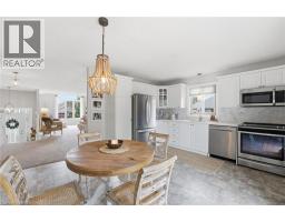 63 COULAS Crescent - 7