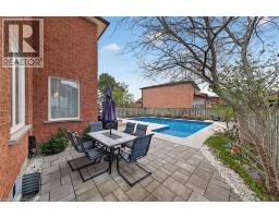3 BOWES Court - 45