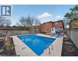3 BOWES Court - 47