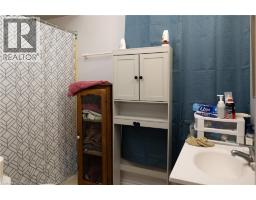 120 BETHEL Road - 18