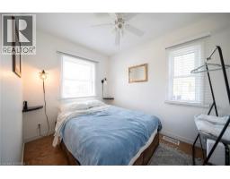 21 FERRIS Street - 11