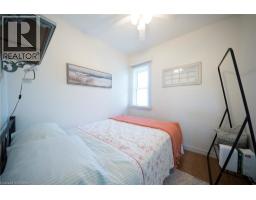 21 FERRIS Street - 13