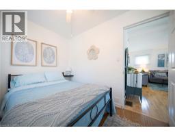 21 FERRIS Street - 16