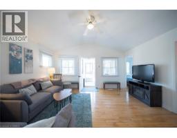 21 FERRIS Street - 8