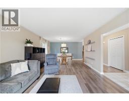 38 CARDINAL Drive - 8
