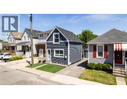23 BRITANNIA Avenue - 3