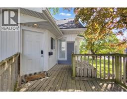 378 NORFOLK Street N - 22