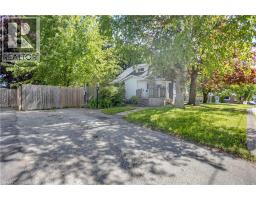 378 NORFOLK Street N - 27