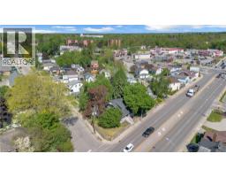 378 NORFOLK Street N - 28