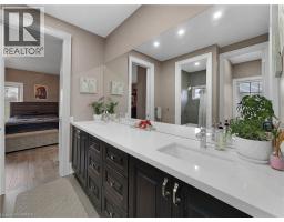 18 HARPER Boulevard - 21