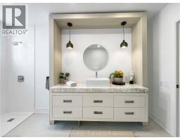 18 HARPER Boulevard - 35