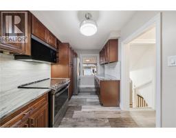 7 BARRY Drive - 10