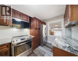 7 BARRY Drive - 11