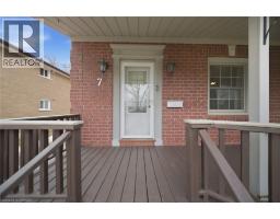 7 BARRY Drive - 4