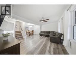7 BARRY Drive - 7