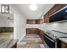 7 BARRY Drive - 9