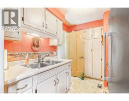 3 FIELDSTONE Circle - 26