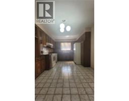 325 FAIRVIEW Drive - 31