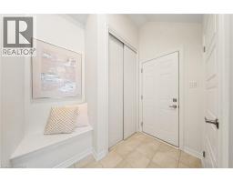 1 BEE Crescent - 36