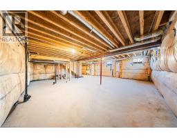 1 BEE Crescent - 39