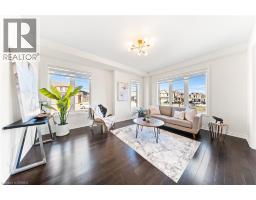 1 BEE Crescent - 8