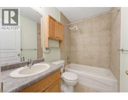 30 COBBLESTONE Drive - 25