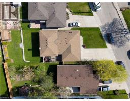 176 KIMBERLY Drive - 44