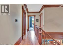 66 BANFIELD Street - 28