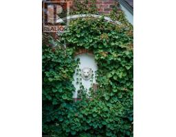 19 INWOOD Drive - 17
