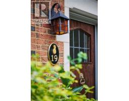 19 INWOOD Drive - 3