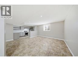 20 WEBB Avenue - 37