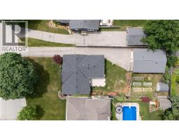 83 EVELYN Street - 46