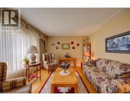 83 EVELYN Street - 8