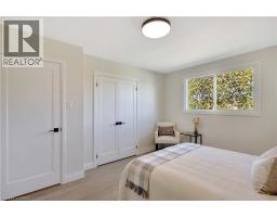 17 NORTHVILLE Drive - 20